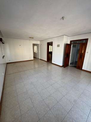 900 ft² Commercial Property with Parking at Old Waiyaki Way image 6