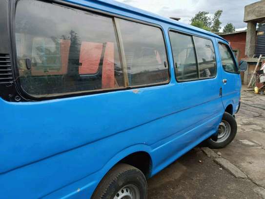 Toyota Hiace 5L matatu image 4