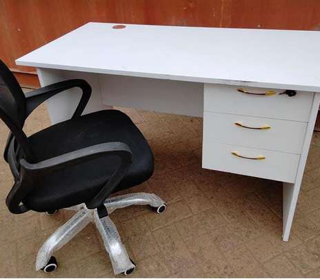 Executive office desk and chair image 2
