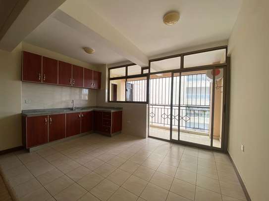 2 Bed Apartment with En Suite in Kilimani image 9