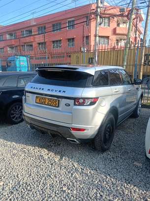 Range rover Evoq image 5