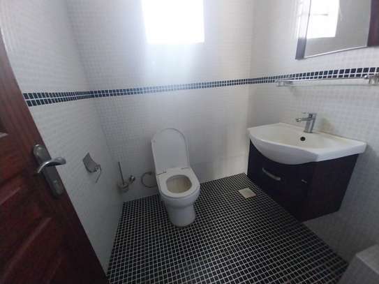 4 Bed Townhouse with Swimming Pool in Kiambu Road image 12
