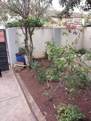 SOUTH C ESTATE NAIROBI 3BR OWN COMPOUND HOUSE ON SALE image 4