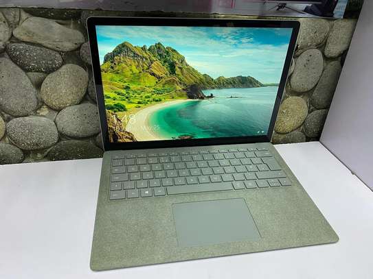 Microsoft Surface Laptop image 2