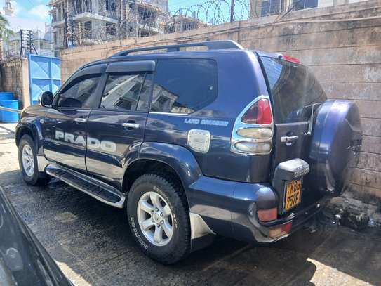 Toyota prado Diesel image 2