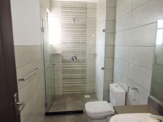 2 Bed Apartment with En Suite at Ojijo Close image 15