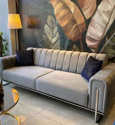 Modern 3 seater sofa /sofa for sale in Nairobi image 1