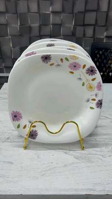 *6pcs Ceramic Beautiful Plates* image 1