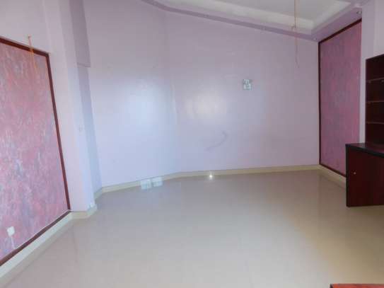 4 Bed Apartment with En Suite at Kizingo image 3