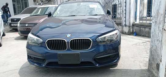 BMW 118i image 1
