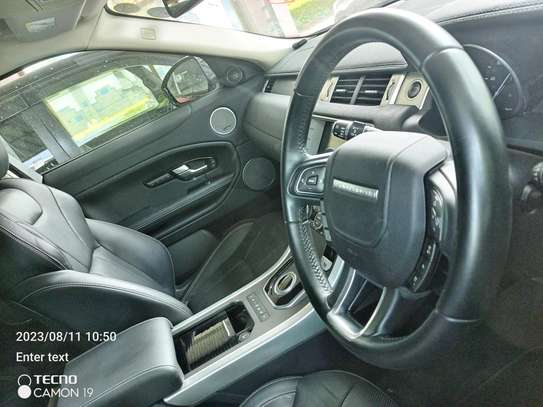 Range Rover image 6