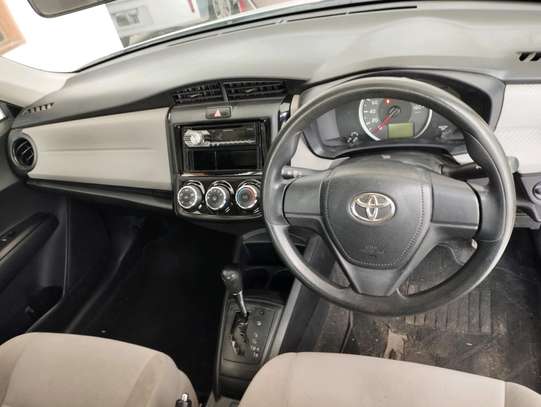 Toyota Axio image 7