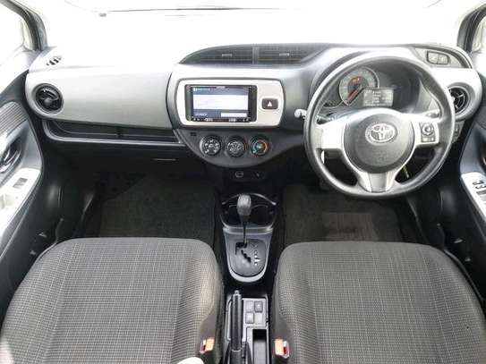 TOYOTA VITZ( MKOPO/HIRE PURCHASE ACCEPTED) image 6