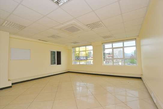 1,570 ft² Office with Backup Generator at Parklands Road image 1