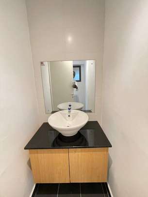 2 Bed Apartment with En Suite in Kilimani image 16