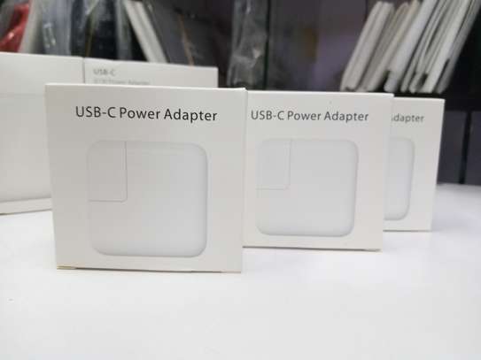 30W Type-c Laptop Portable Power Adapter With 1.2m Type-c image 1