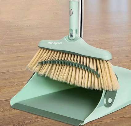 Standing dust broom with dust pan image 3