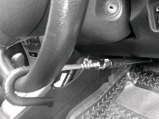 Car Anti-Theft Steering Wheel to Pedal Lock image 5