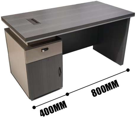 OFFICE DESK: 1.4 Meter Finalier Office Desk image 6