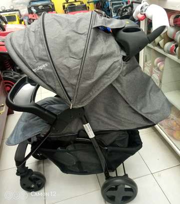 Baby stroller 10.5 utc image 1
