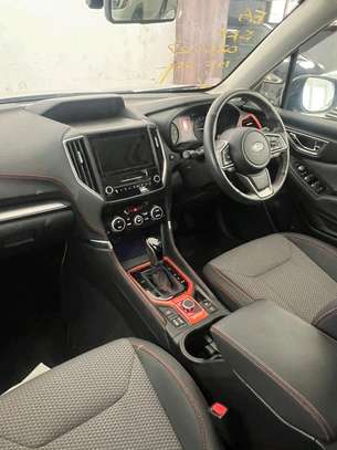 Subaru Forester X-break silver 2018 image 3