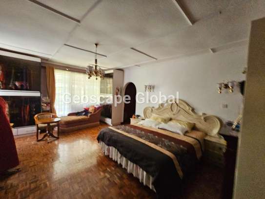 4 Bed House with En Suite in Runda image 7