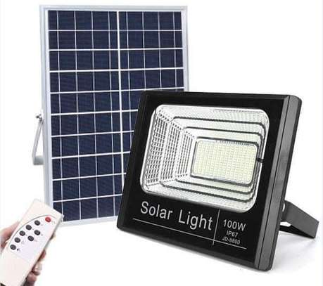100 Watts Solar LED Flood Light 100w outdoor solar lighting image 3