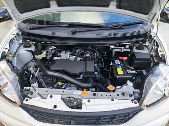 Toyota passo white color 2017 model fully loaded. image 4