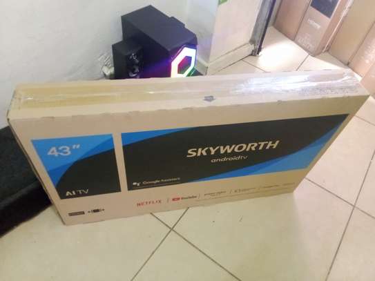 43"Skyworth android image 3