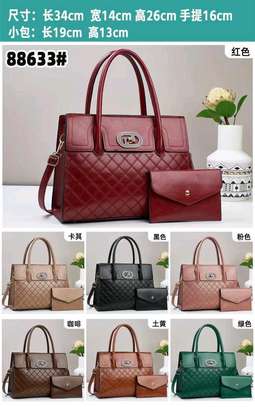 BLACK LADIES HANDBAGS 2 IN 1 image 8