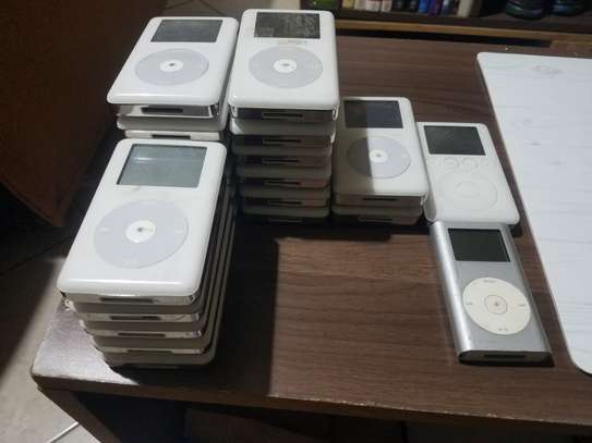 IPODS {assorted} image 2