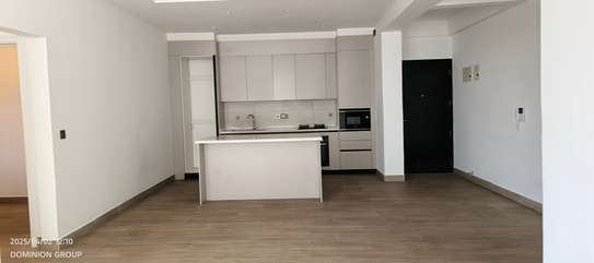 2 Bed Apartment with En Suite at Riverside Drive image 4