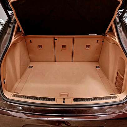 Porsche Macan Brown 2017 4MOTION image 3