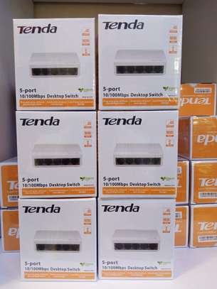 Tenda S105 5-Port Fast Ethernet Switch HUB image 1
