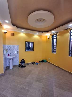 4 Bed Villa with En Suite at Sweet Waters image 9