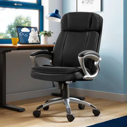 Office Chair : Black Leather Executive Office Chair image 1