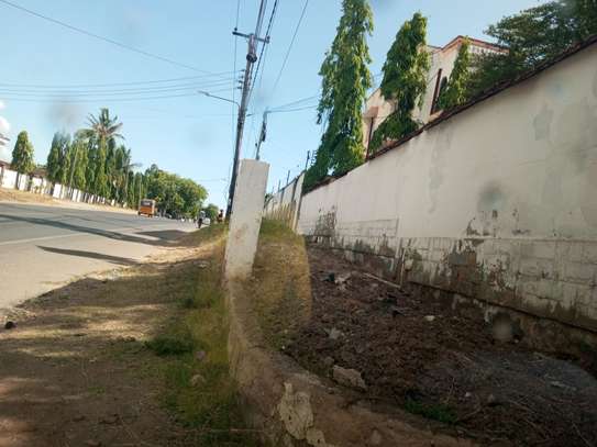 Land at Links Road image 2