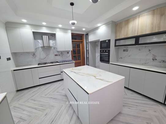 5 Bed House with Garden in Kiambu Road image 3