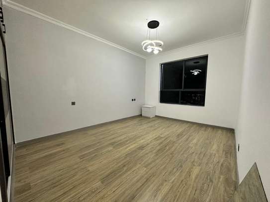 3 Bed Apartment with En Suite in Lavington image 3
