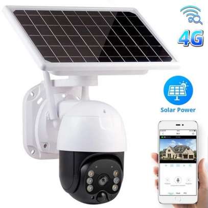 Solar Powered 4G GSM PTZ 360 Camera - With 6 Batteries image 1
