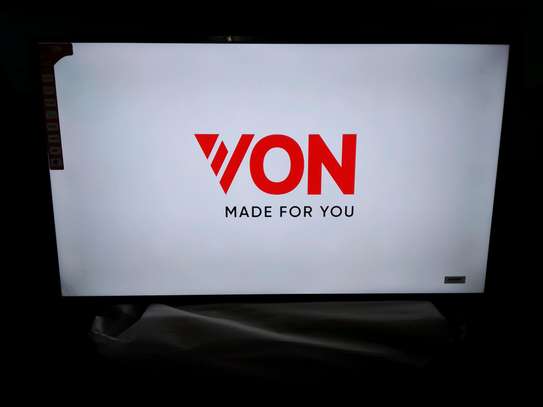 VON 43 INCHES SMART TV - BRAND NEW image 1