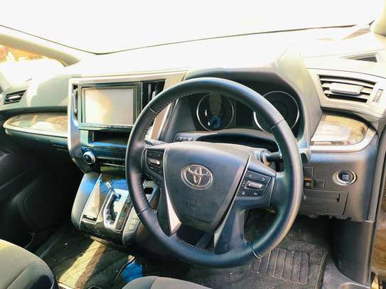Toyota Alphard 2017 sunroof black image 12