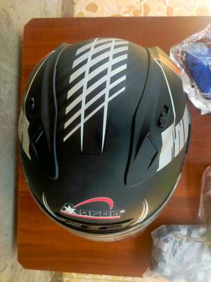 Motorcycle Riding Helmet with FREE GIFTS 💖 | Elwih image 3