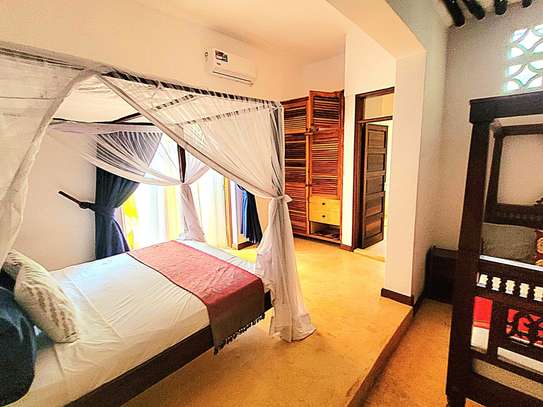 5 Bed Villa with En Suite in Diani image 12