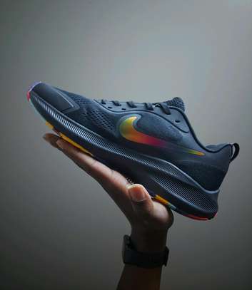 Crazy Offer On Nike Air Zoom Pegasus V10 Running Boot in Nairobi