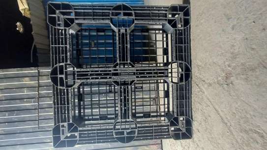 Black Plastic pallets - used image 3