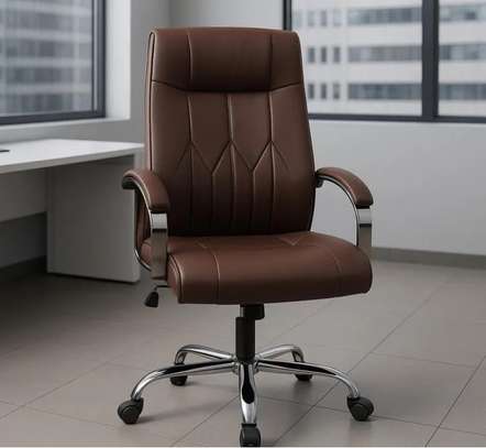 Office Chair: Swivel Leather Office Chair image 1