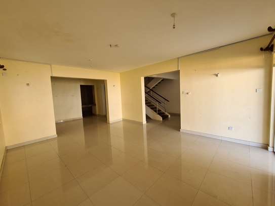 3 Bed Apartment with Aircon in Nyali Area image 3