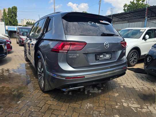 Volkswage Tiguan 2.0tdi image 11