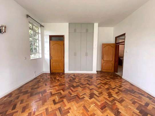 5-Bedroom House for Rent in karen, Nairobi Kenya image 9